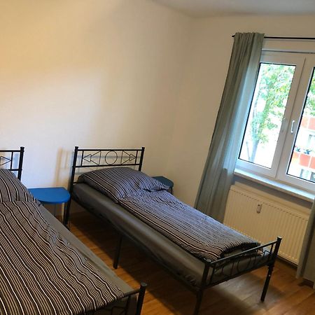 Ferienwohnung Monteurzimmer Heinzberg Haus آرنشتات المظهر الخارجي الصورة